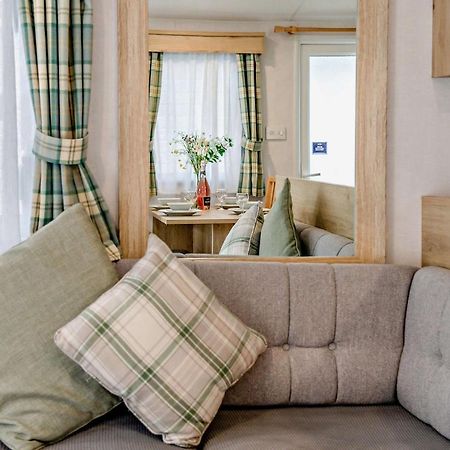 Sea La Vie Lodge, Rockley Park Holiday Park, Poole, Dorset 外观 照片