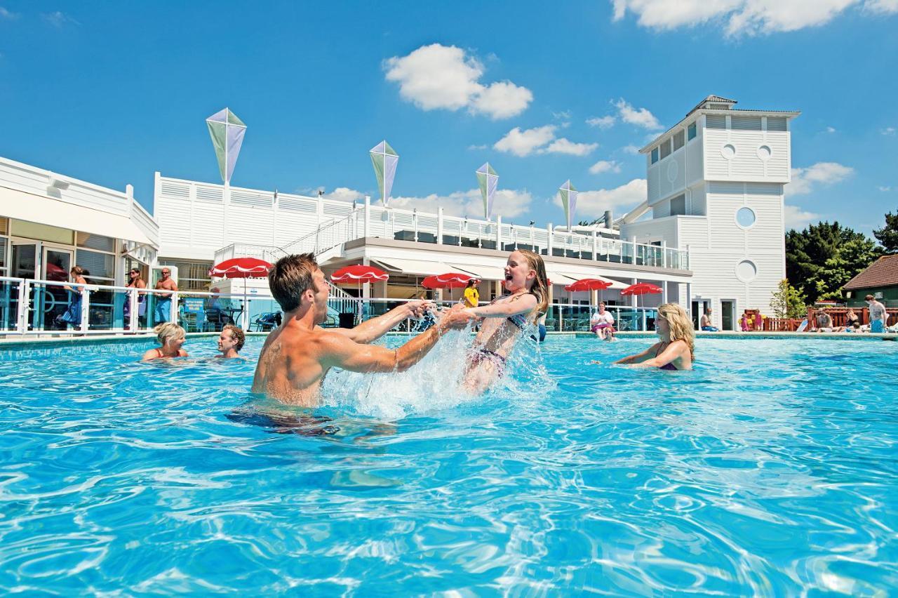 Sea La Vie Lodge, Rockley Park Holiday Park, Poole, Dorset 外观 照片