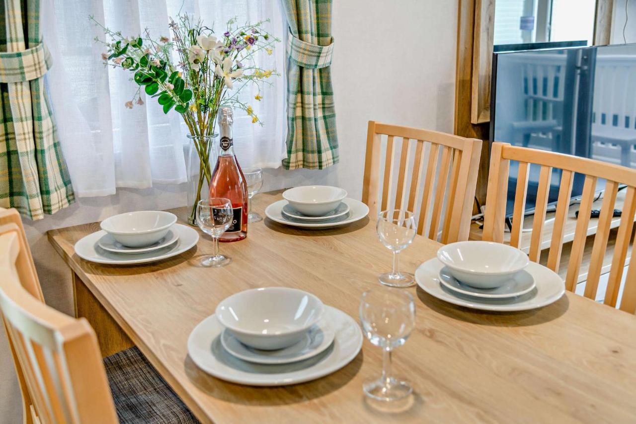 Sea La Vie Lodge, Rockley Park Holiday Park, Poole, Dorset 外观 照片